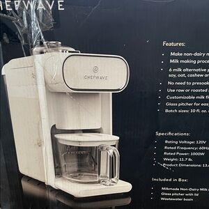 ChefWave Black Milk Maker